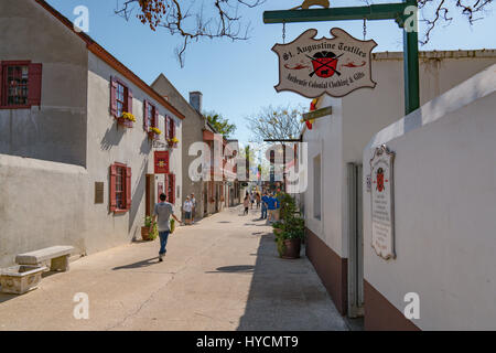 Blick entlang der St George Street in St. Augustine, Florida Stockfoto