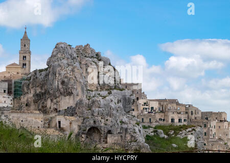 Hillop Blick auf die italienische Stadt Matera, Europäische Kulturhauptstadt 2019 und Weltkulturerbe Stockfoto