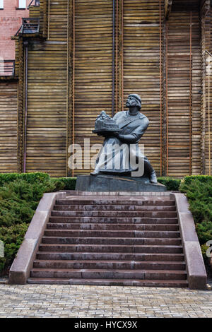 Denkmal für Jaroslaw der Weise an der goldene Tor in Kiew Stockfoto