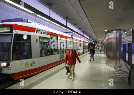 DEU, Deutschland, Ruhr Gebiet, Bochum, u-Bahnstation Bochumer Verein Jahrhunderthalle. Stockfoto