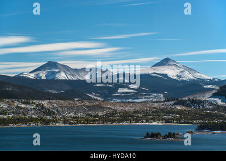 USA, COLORADO, DILLON RESERVOIR UND ZEHN-MEILEN-STRECKE Stockfoto