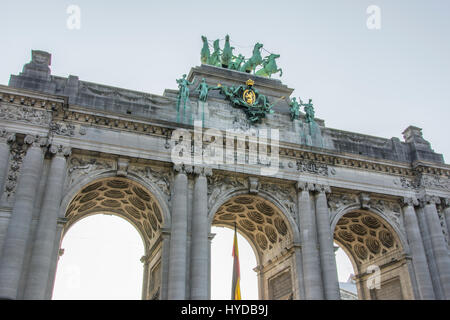 Das Cinquantennaire-Denkmal in Brüssel Stockfoto