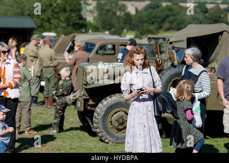 East Sussex, UK. Die fabelhaft vintage Messe findet jedes Jahr in den Pashley Manor Gardens in Bahnhofstr. Stockfoto