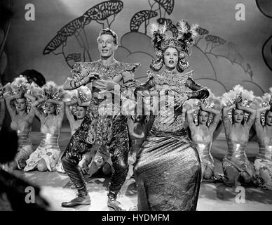 Frage mich, Mann, auch bekannt als: Der trippelnde, USA 1945, Regie: Bruce Humberstone, Monia: Danny Kaye, Vera-Ellen (?) Stockfoto