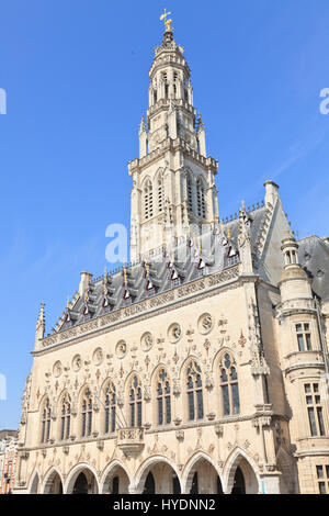 Frankreich, Pas-de-Calais (62), Arras, l'Hôtel de Ville et le Beffroi / / Frankreich, Pas-De-Calais, Arras, dem Rathaus und der Glockenturm Stockfoto