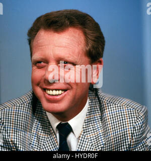 Rumänisch deutscher Tennisspieler und Tennistrainer Günther Bosch, Deutschland 1980er Jahre. Rumänische deutsche Tennisspieler und Trainer Günther Bosch, Deutschland der 80er Jahre. Stockfoto