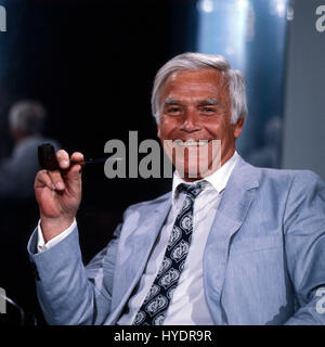 Deutscher Wis und Entertainer Joachim Fuchsberger, Deutschland 1980er Jahre. Deutsche Schauspieler und Entertainer Joachim Fuchsberger, Deutschland der 80er Jahre. Stockfoto