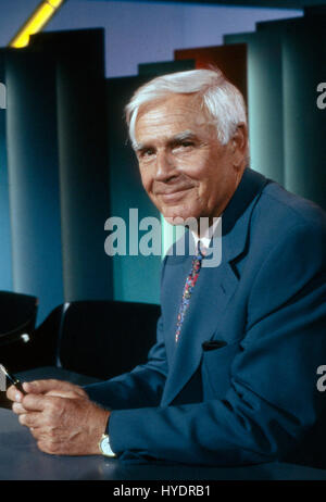 Deutscher Wis und Entertainer Joachim Fuchsberger, Deutschland 1980er Jahre. Deutsche Schauspieler und Entertainer Joachim Fuchsberger, Deutschland der 80er Jahre. Stockfoto