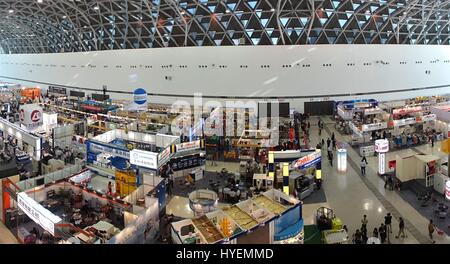 KAOHSIUNG, TAIWAN--18. April 2015: ein Panoramablick auf die Kaohsiung industrielle Automatisierung Ausstellung 2015, die in Kaohsiung Exhibitio stattfand Stockfoto