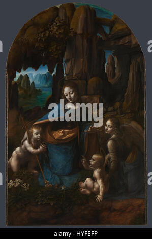Leonardo da Vincis *Jungfrau der Felsen* ist ein berühmtes Kunstwerk, das seine Beherrschung von Licht und Schatten zeigt. Das Gemälde, das in der National Gallery London untergebracht ist, zeigt die Jungfrau Maria, Christus, den Kindlein Johannes und einen Engel in einer felsigen Landschaft, in der religiöse Themen und die göttliche Natur erforscht werden. Stockfoto