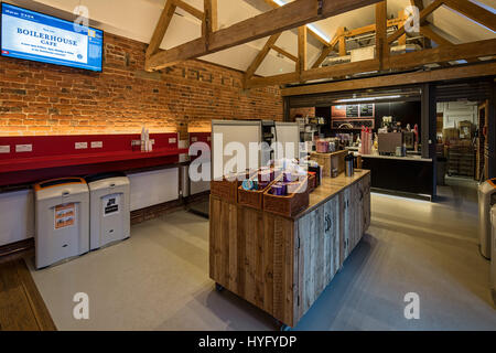 Kesselhaus Cafe an der Royal Holloway University of London. Stockfoto