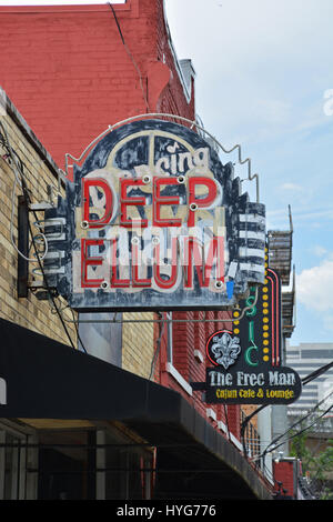 Deep Ellum Neon unterzeichnen in Kunst und Unterhaltung Bezirk von Dallas, Texas. Stockfoto