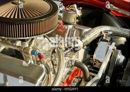 leistungsfähiges Fahrzeug Motorraum detail Stockfoto