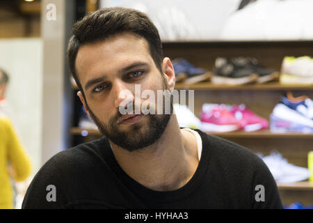 Jesus Castro und Ana Albadalejo besuchen MOMAD Schuhe Messe Ifema Featuring: Jesus Castro wo: Madrid, Spanien: 4. März 2017 Stockfoto