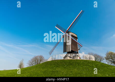 Sint-Janshuismolen oder Sint-Janshuis Mühle Windmühle, Brügge, West-Flandern, Belgien Stockfoto