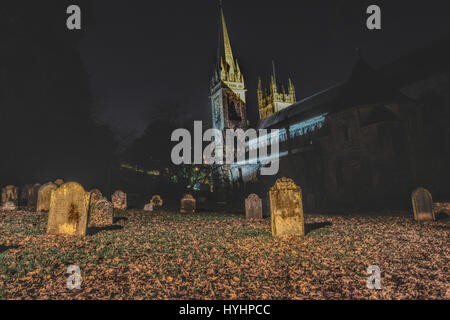 Llandaff Kathedrale bei Nacht Stockfoto