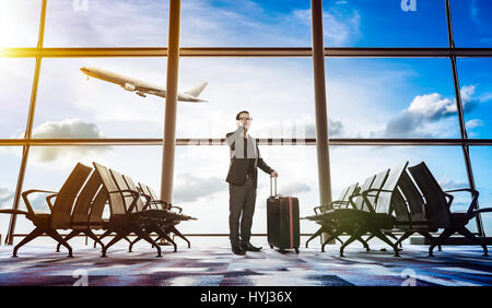 Wartezeiten am Flughafen Stockfoto