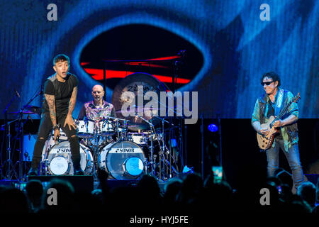 Madison, Wisconsin, USA. 28. März 2017. ARNEL PINEDA, STEVE SMITH und NEAL SCHON Reise im Alliant Energy Center in Madison, Wisconsin Credit: Daniel DeSlover/ZUMA Draht/Alamy Live-Nachrichten Stockfoto