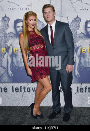 Los Angeles, USA. 4. April 2017. Chris Zylka, Paris Hilton 066 angekommen die Reste HBO premiere auf der Avalon Club in Los Angeles. 11. April 2017. Bildnachweis: Longifilis/USA/Alamy Live-Nachrichten Stockfoto