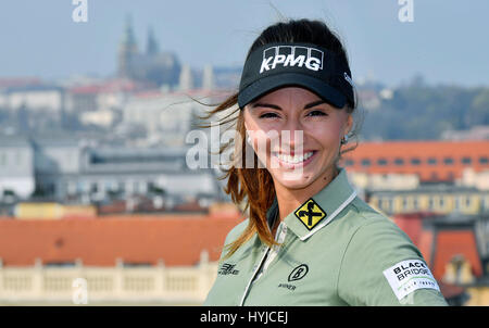 Prag, Tschechische Republik. 5. April 2017. Golfist Klara Spilkova besucht eine Pressekonferenz in Prag, Tschechische Republik, 5. April 2017. Bildnachweis: Michal Dolezal/CTK Foto/Alamy Live-Nachrichten Stockfoto