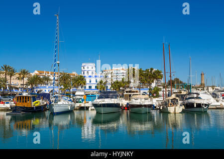 Marina. Puerto Deportivo, Estepona. Provinz Malaga Costa del Sol Andalusien Südspanien, Europa Stockfoto