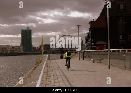 Clyde Gehweg Menschen wandern Touristen Radfahrer Stockfoto