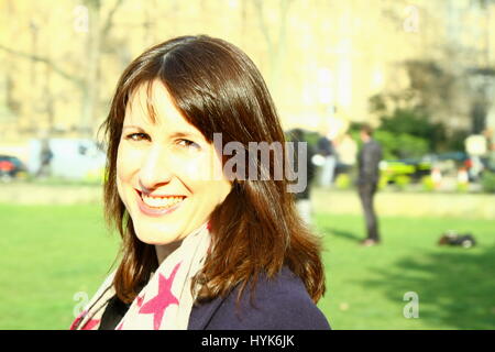 RACHEL REEVES IN LONDON WESTMINSTER am 19. März 2015. Arbeitspartei. Britische Politiker. Schattenkanzler. Stockfoto