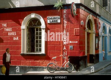 Gibraltar, englisches Pub in der historischen Innenstadt Stockfoto