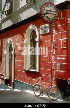 Gibraltar, englisches Pub in der historischen Innenstadt Stockfoto