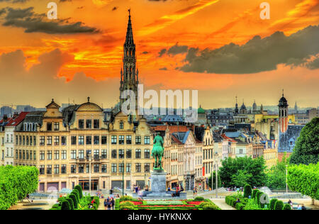 Dramatischen Sonnenuntergang über Brüssel - Belgien Stockfoto