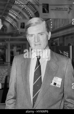 Rt Hon Cecil Parkinson, Staatssekretär für Transport und konservative Partei Parlamentsmitglied für Hertsmere, besucht am Parteitag in Blackpool, England am 10. Oktober 1989. Stockfoto