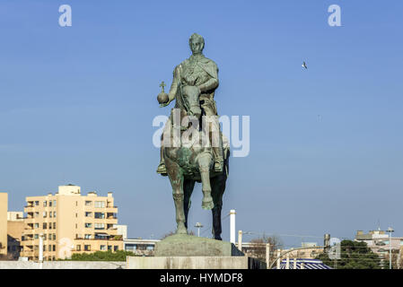 Equestrian Statue von König Johann VI Clement auf Gonçalves Zarco Square in Nevogilde Zivilstadt Pfarrei von Porto, die zweitgrößte Stadt in Portugal Stockfoto