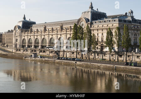 Frankreich, Paris, Musée d ' Orsay Museum aus über Seine Fluss Stockfoto