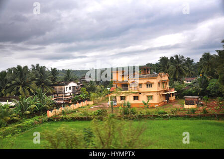 Kerala neues Modell Haus, Bau, Gottes eigenes Land in der westlichen Spitze der Halbinsel Indien. (Foto Copyright © by Saji Maramon) Stockfoto