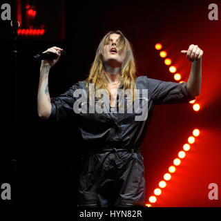 Sängerin Tove Lo führt im Wiltern Theatre am 1. Oktober 2015 in Los Angeles, Kalifornien. Stockfoto