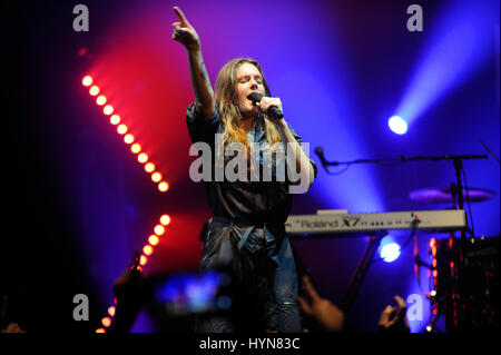 Sängerin Tove Lo führt im Wiltern Theatre am 1. Oktober 2015 in Los Angeles, Kalifornien. Stockfoto