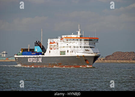 Die Fähre Dublin Viking auf den Fluss Mersey, Liverpool, England Stockfoto