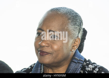 Thessaloniki, Griechenland. 6. April 2017. Afroamerikanische Sopran Barbara Hendricks gibt eine Pressekonferenz vor dem Konzert der Freiheit an diesem Sonntag an der nördlichen griechischen Stadt Thessaloniki. Zwanzig Flüchtlingskinder aus dem Irak werden zur Teilnahme an des Konzerts. Bildnachweis: Giannis Papanikos/ZUMA Draht/Alamy Live-Nachrichten Stockfoto