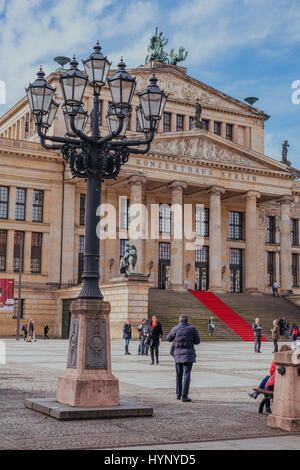 Berlin, Deutschland. 22. März 2017. Gesamtansicht des Konzerthauses Berlin am Gendarmenmarkt am 22. März 2017, Deutschland. Foto: picture Alliance/Robert Schlesinger | weltweite Nutzung/Dpa/Alamy Live-Nachrichten Stockfoto