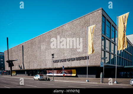 Berlin, Deutschland. 28. März 2017. Die Deutsche Oper in Berlin, am 28. März 2017. Foto: picture Alliance/Robert Schlesinger | weltweite Nutzung/Dpa/Alamy Live-Nachrichten Stockfoto