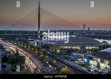 Belgrad, Serbien - Stadtbild in der Dämmerung Stockfoto