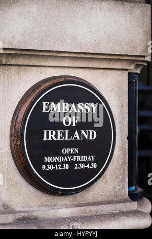 Republik Irland Botschaft, 17 Grosvenor Place, London, England, U.K Stockfoto