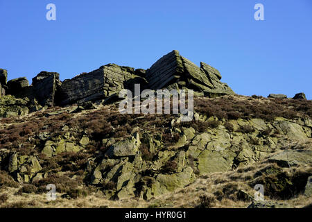 Sandstein-Klippen und Felsen auf Saddleworth Moor, Oldham, Lancashire, UK. Stockfoto