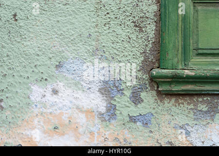 Fassade renoviert werden Stockfoto