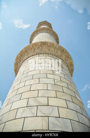 Eines der vier Minarette im Taj Mahal Stockfoto