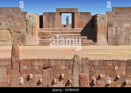 Bolivien, Tiwanaku, Tempel Kalasasaya, eine wichtige Pre Columbian archäologische Stätte Stockfoto