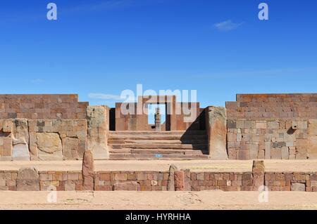 Bolivien, Tiwanaku, Tempel Kalasasaya, eine wichtige Pre Columbian archäologische Stätte Stockfoto