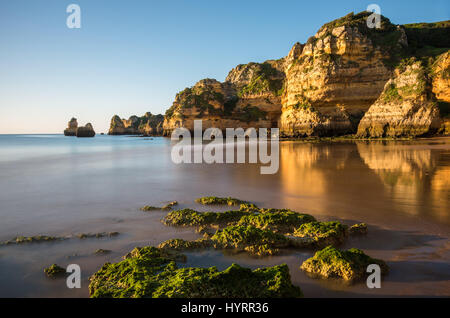 Praia Dona Ana Stockfoto