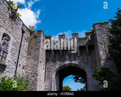 Das schöne Schloss und Gärten von Bodelwyddan Schloss in Nord-Wales Stockfoto