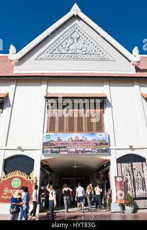 Vertikale Ansicht von der neuen Kasse von Angkor Wat in Siem Reap, Kambodscha. Stockfoto